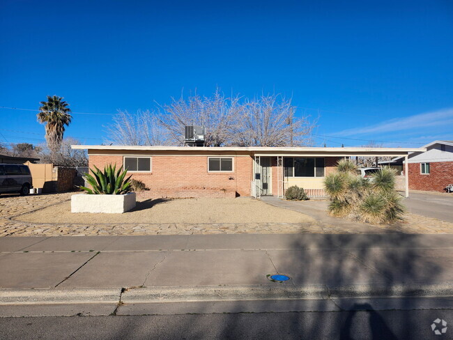 Building Photo - 3307 Lorne Rd Rental