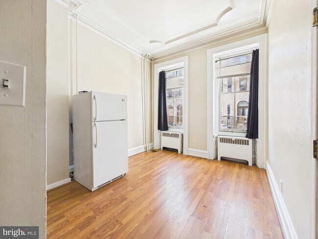 Photo - 143 N 21st St