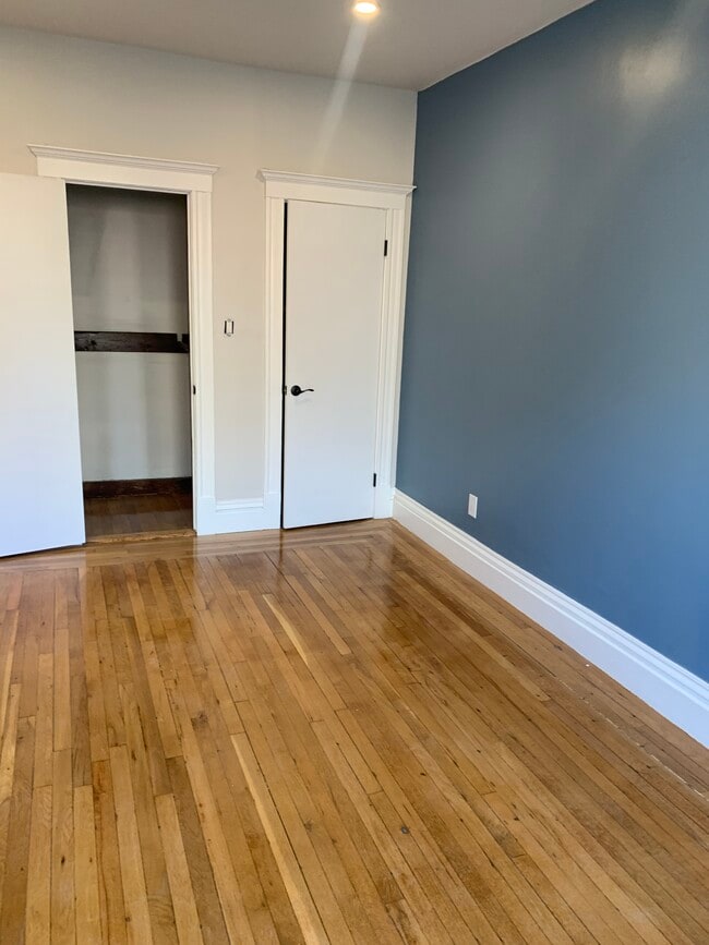 Photo - 107 Jersey St Unit 11