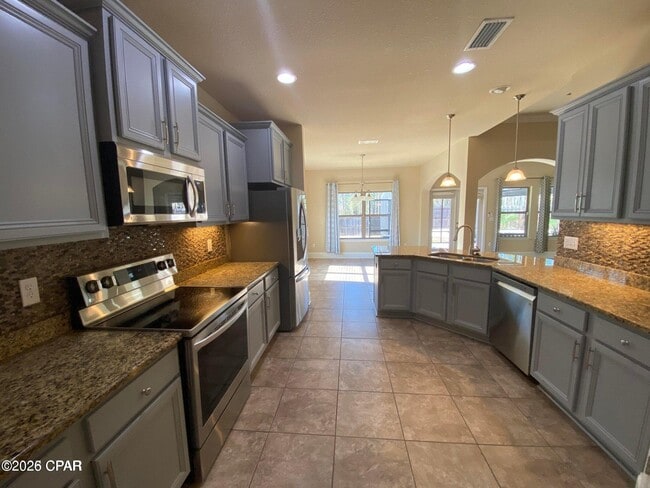 Photo - 1100 Zephyr Wy