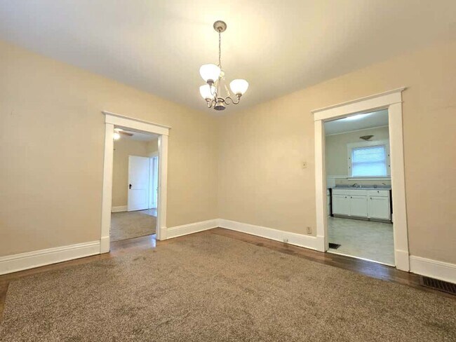 Photo - 218 E Navarre St Unit 1