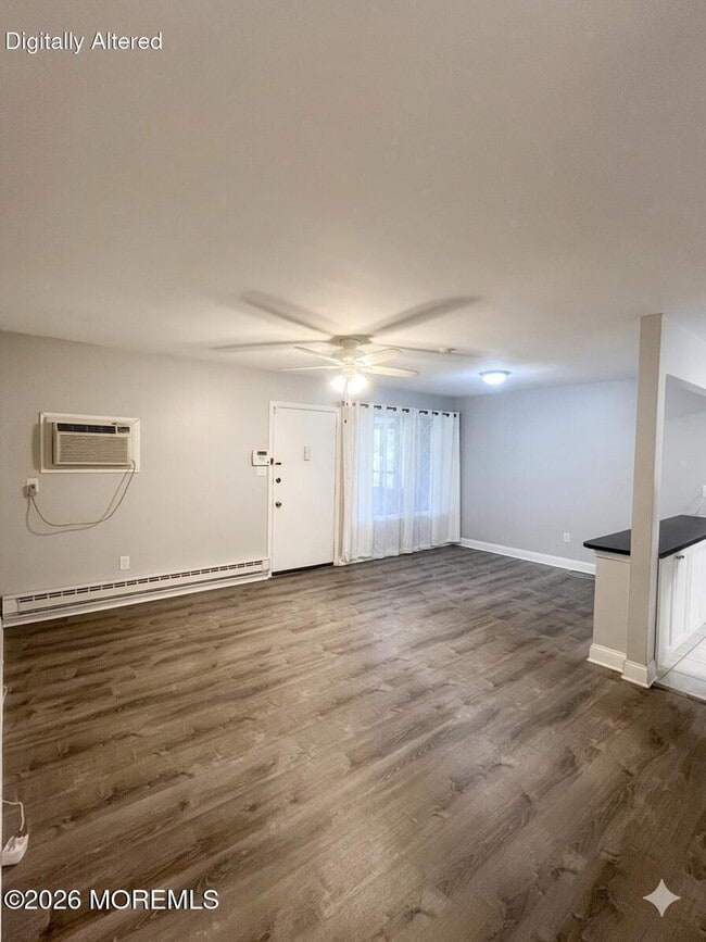 Photo - 115 Amberly Dr