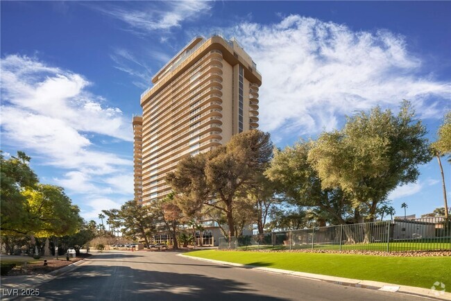 Building Photo - 3111 Bel Air Dr Unit 5E Rental