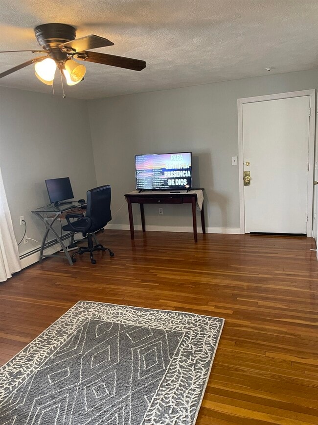 Photo - 4 Brook Rd Unit 8