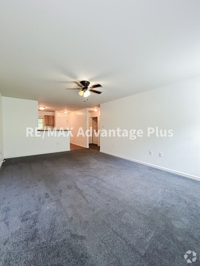 Building Photo - 1017 N Main St Unit B Rental