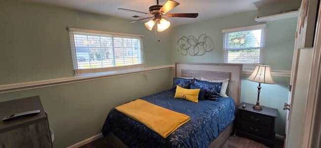 Photo - 1610 Oak Knoll Ln