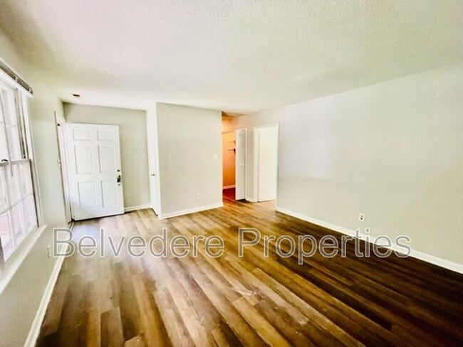 Photo - 4612 Cabot Dr