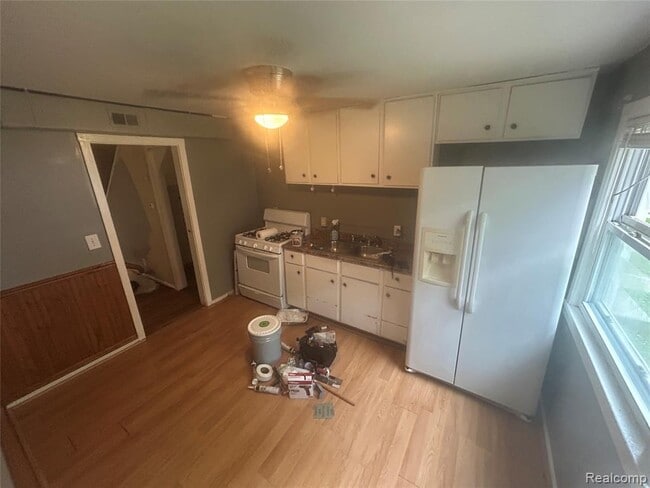 Photo - 33314 Belding Ct