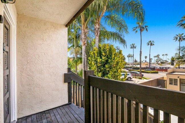 Photo - SPACIOUS 2BD/1.5BA TOP FLOOR UNIT IN THE H...