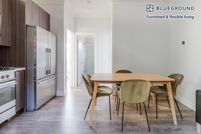 Photo - 715 Everett Ave Unidad FL1-ID1763