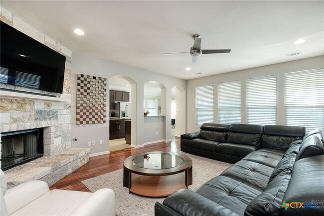 Photo - 4362 Green Tree Dr