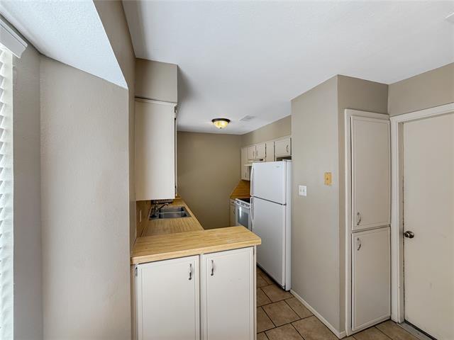 Photo - 4325 Beall Blvd