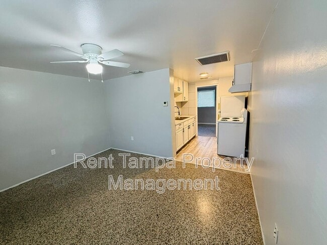 Photo - Villager Apartments