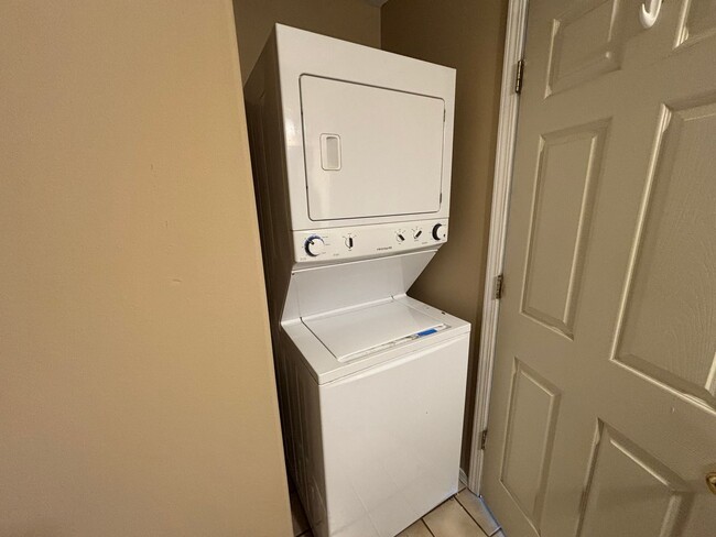 Photo - 112 W 15th St Unit 112 West 15th, Apt 4