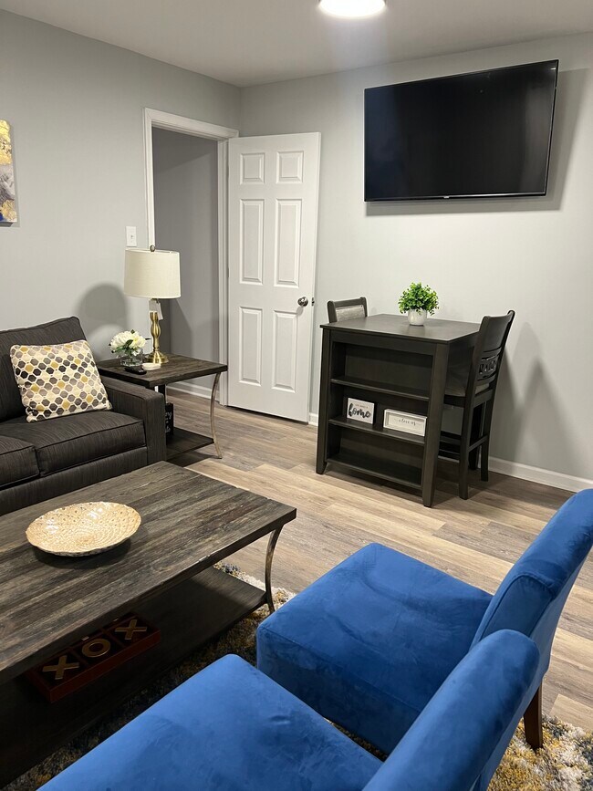 Photo - 1721 Blair St Unit Snuggly Apartment