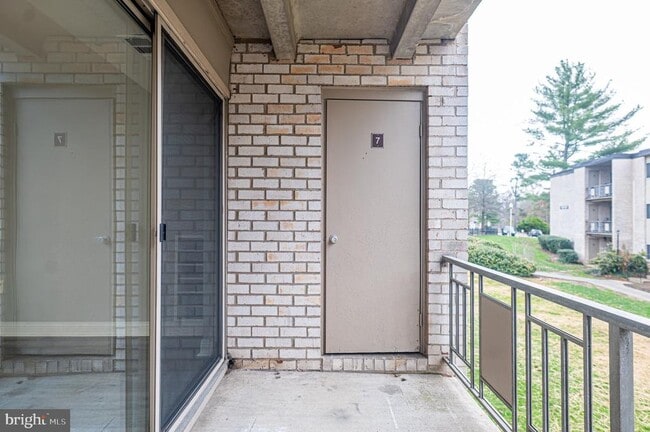 Photo - 12211 Braxfield Ct Unit 7