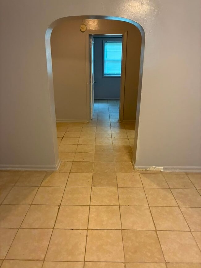 Photo - 8306 Roanoke Ave Unidad 2