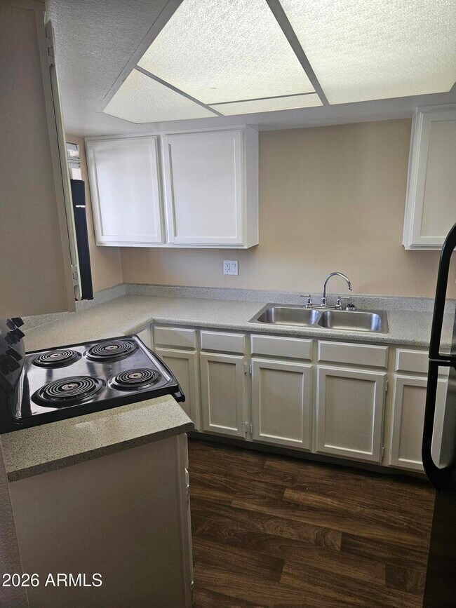 Photo - 885 N Granite Reef Rd Unidad 67