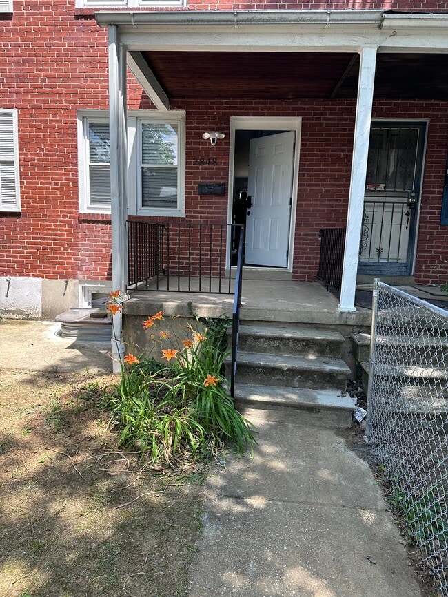 Building Photo - 2848 Edgecombe Cir S