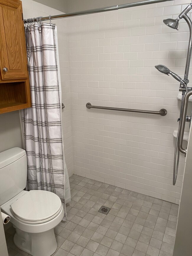 Photo - 7762 Lake Ridge Dr Unit 7762