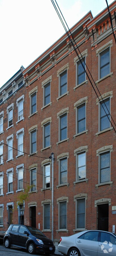 Photo - 539 E Thirteenth St