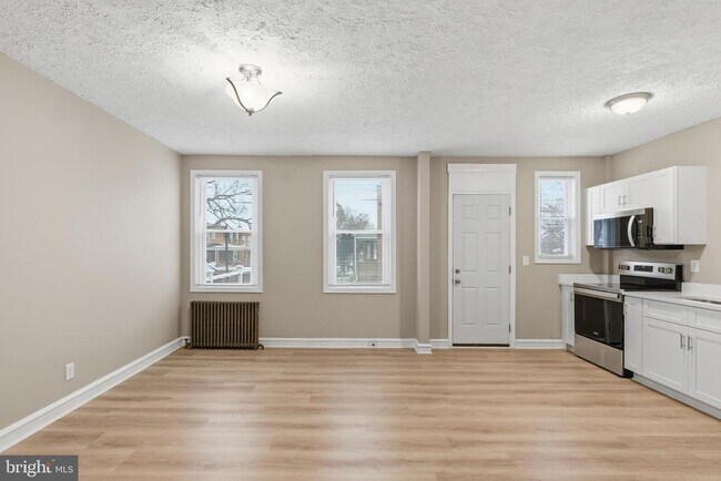 Photo - 3502 Erdman Ave