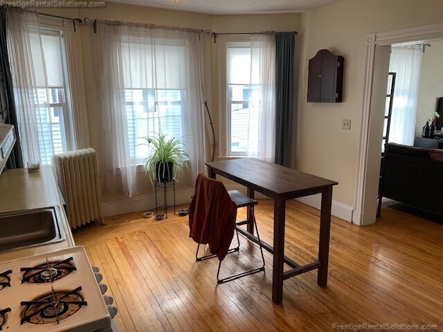 Photo - 80 Robbins St Unidad 2