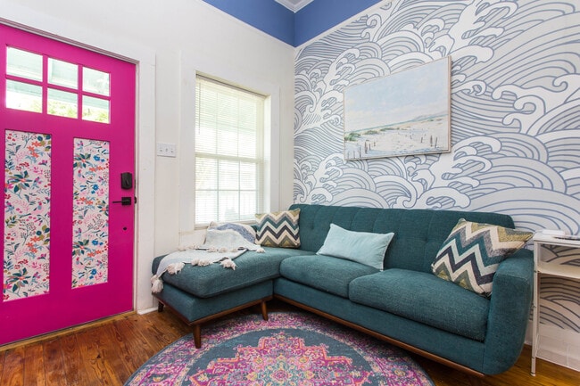 Building Photo - 608 N 9th Ave Unit 1