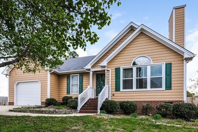 Building Photo - 3208 Leebrook Rd