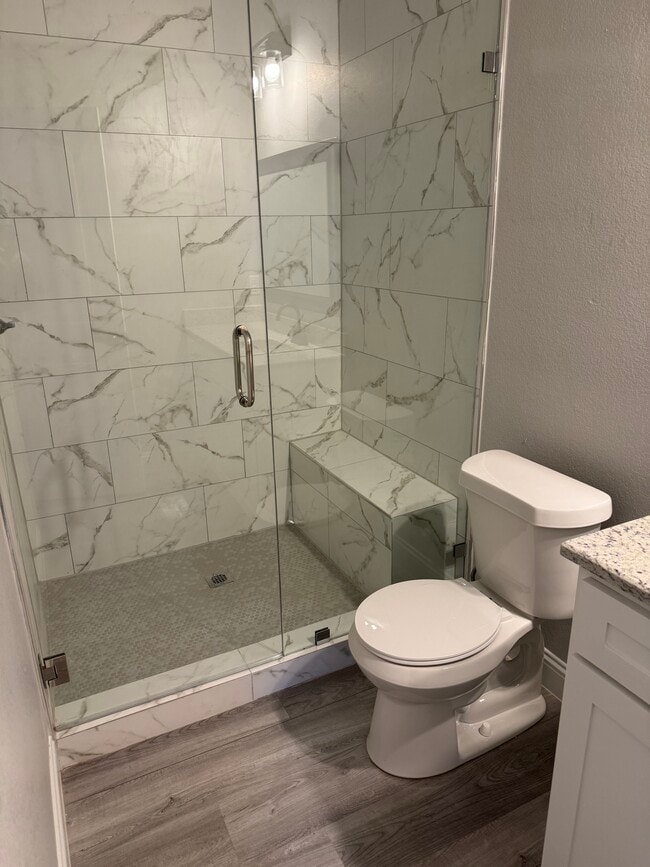 Photo - 5905 S Hampshire Blvd