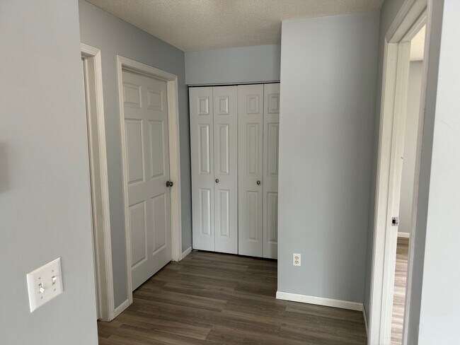 Photo - 615 11th Street Southwest Unidad 102