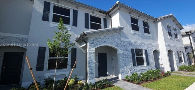 Photo - 1181 SE 1st Ave