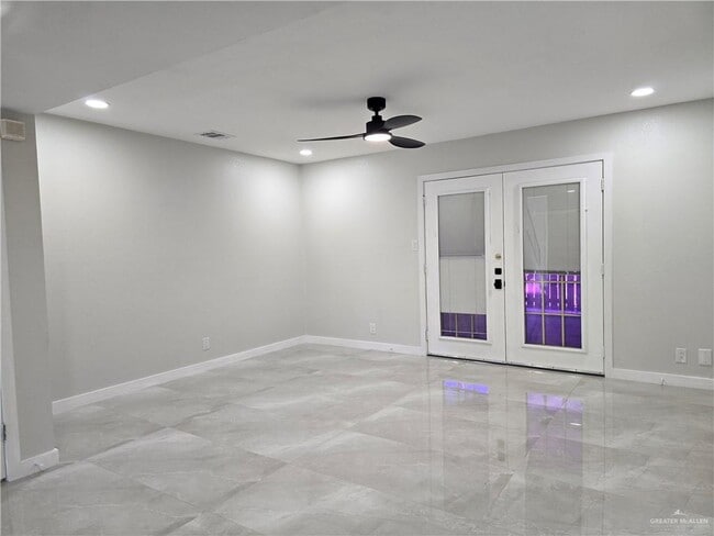 Photo - 16 Tori Ln Unit D