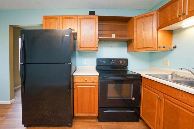 Photo - 1110 Fishlock Ave