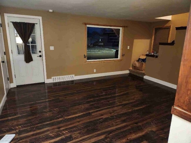 Photo - 1031 S Telulah Ave