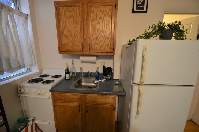 Photo - 111 Gainsborough St