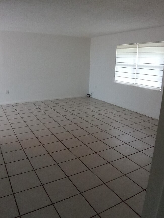 Photo - 8034 Orange Ave