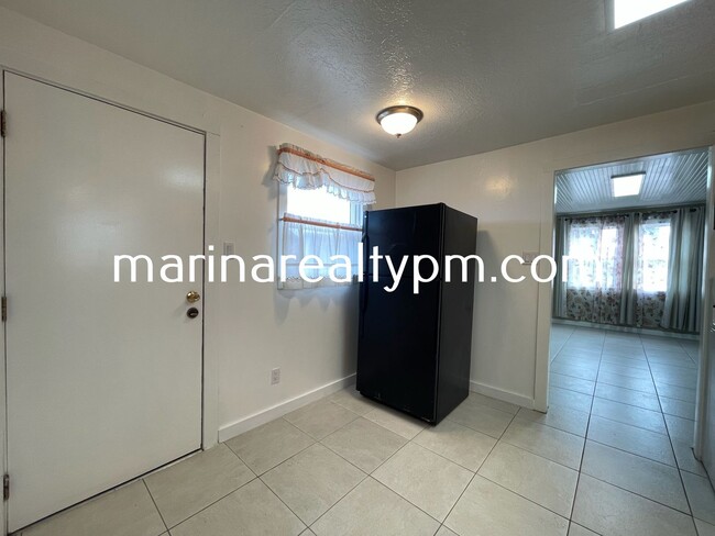 Photo - 426 Springs Rd