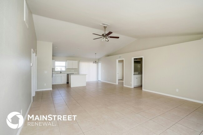 Photo - 221 NW 25th St