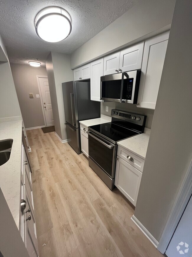 Building Photo - 904 Jessicas Ln Unit G Rental
