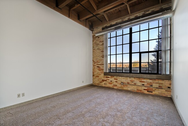 Photo - Off Broadway Apartments - Price Per Bedroom