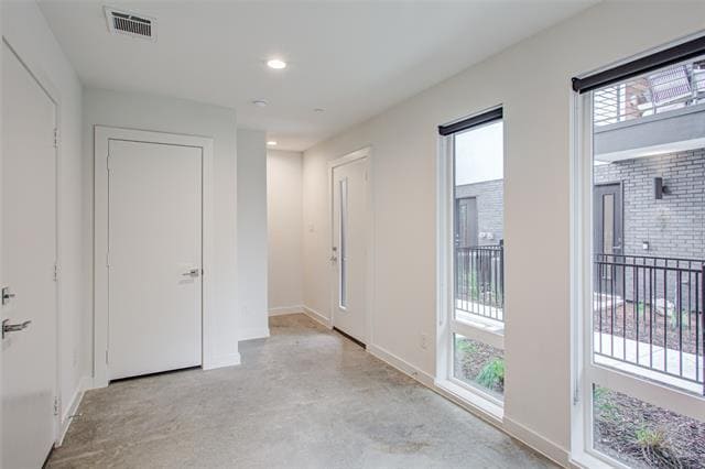 Photo - 2180 Bennett Ave