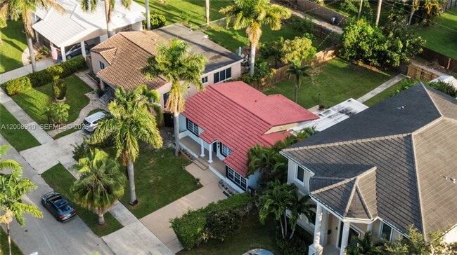 Photo - 1422 Wiley St