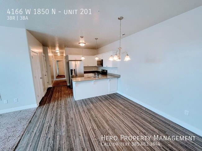 Photo - 4166 W 1850 N Unidad 201