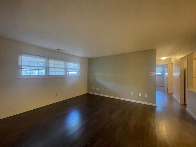 Photo - 5285 Portland St Unit 104