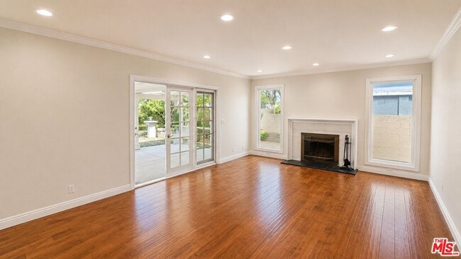 Photo - 4721 Newman Ave