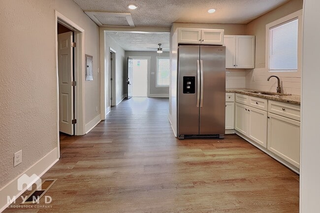 Photo - 1218 Boyer St