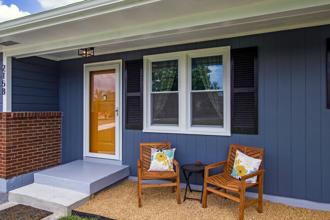 Photo - 2158 Brookview Dr Unidad A