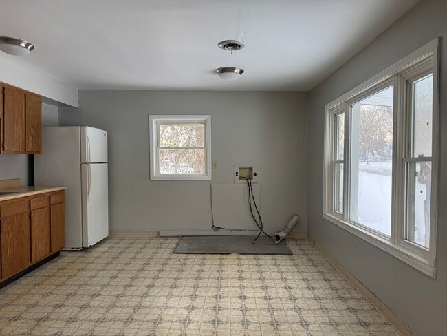 Photo - 3 Bedroom Home For Rent in Carbondale