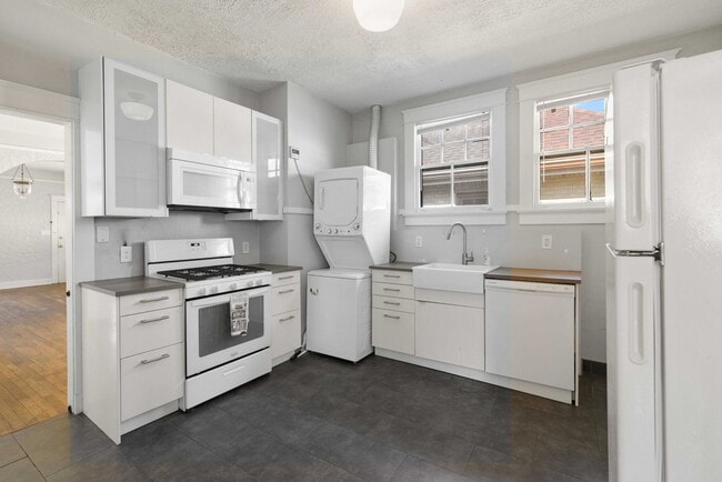 Photo - 2817 Paris Ave Unit 2817 Paris Avenue
